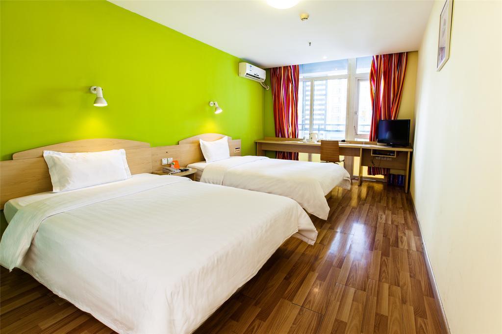 7Days Inn Premium Guangzhou Tianhe West Tiyu Road Subway Station Bilik gambar