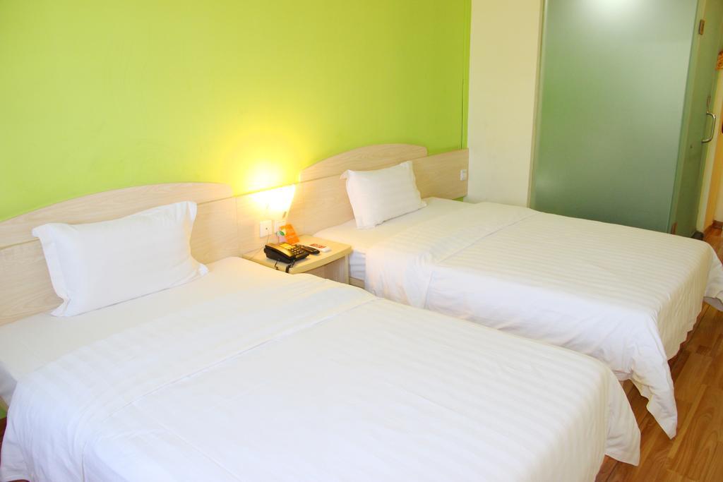 7Days Inn Premium Guangzhou Tianhe West Tiyu Road Subway Station Luaran gambar