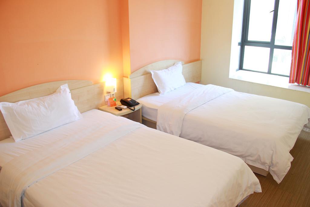 7Days Inn Premium Guangzhou Tianhe West Tiyu Road Subway Station Luaran gambar
