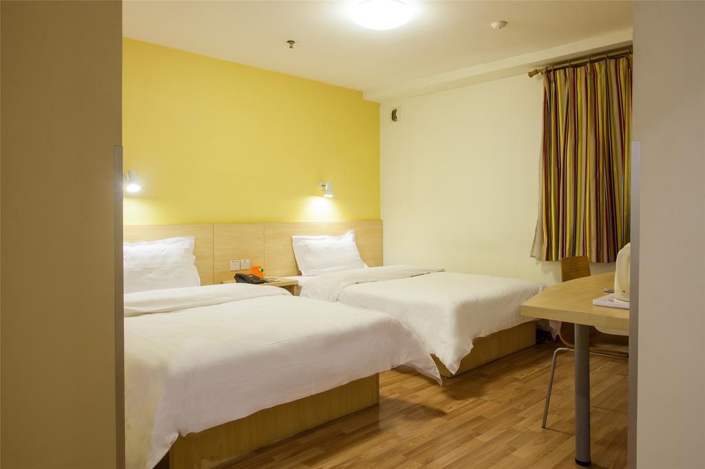 7Days Inn Premium Guangzhou Tianhe West Tiyu Road Subway Station Luaran gambar