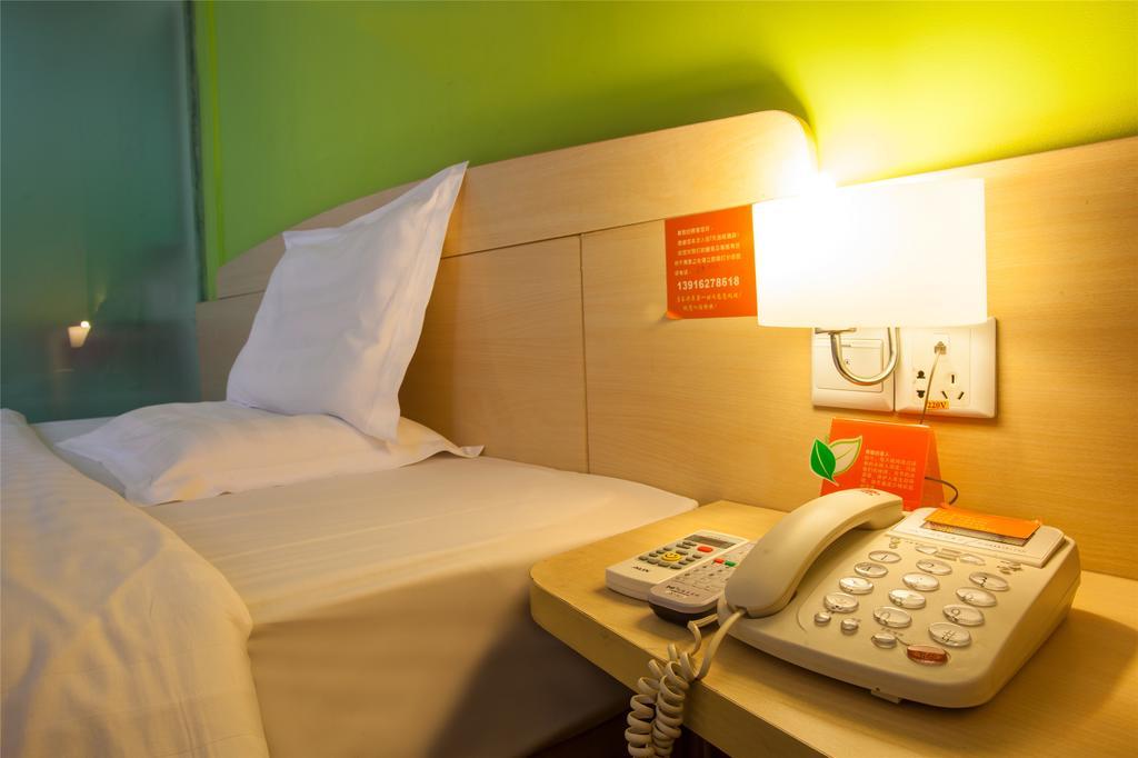 7Days Inn Premium Guangzhou Tianhe West Tiyu Road Subway Station Bilik gambar