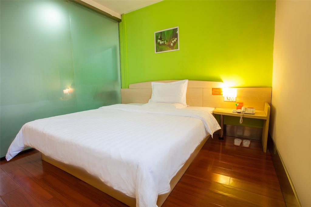 7Days Inn Premium Guangzhou Tianhe West Tiyu Road Subway Station Bilik gambar